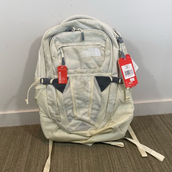 The North Face Handbags - NEW The North Face Women's Recon Backpack